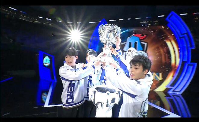 进攻武器 进攻武器